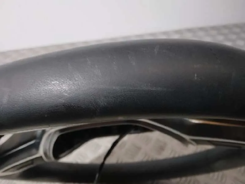 Volante para Renault Clio V
