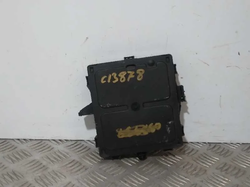 Caja Reles / Fusibles para Renault Clio V