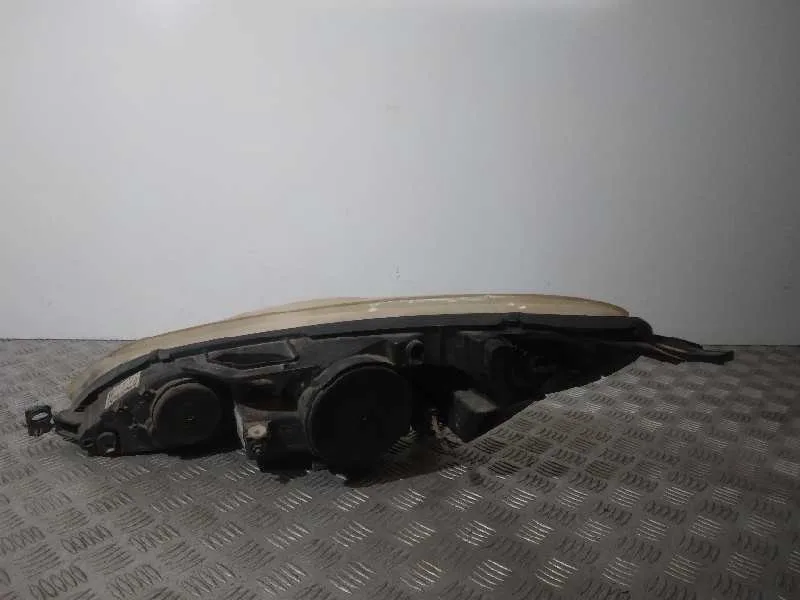 Faro Derecho para Peugeot 407