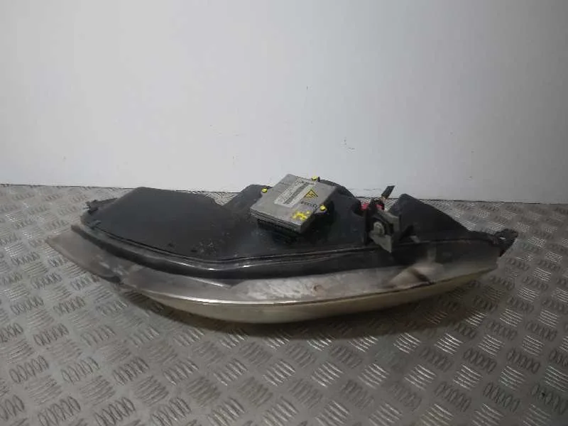 Faro Derecho para Peugeot 407