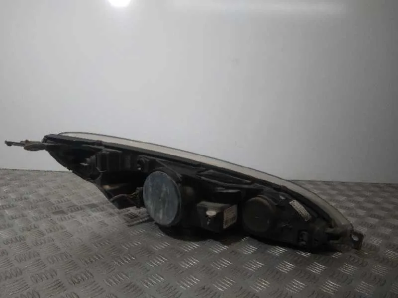 Faro Izquierdo para Peugeot 407