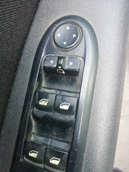 Retrovisor Derecho para Peugeot 407