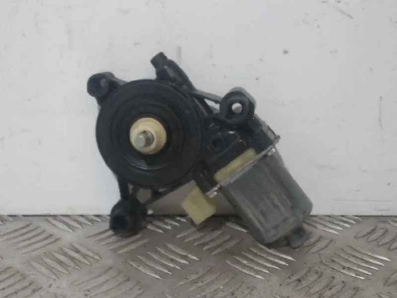 Motor Elevalunas Delantero Derecho para Seat Leon (Kl1)