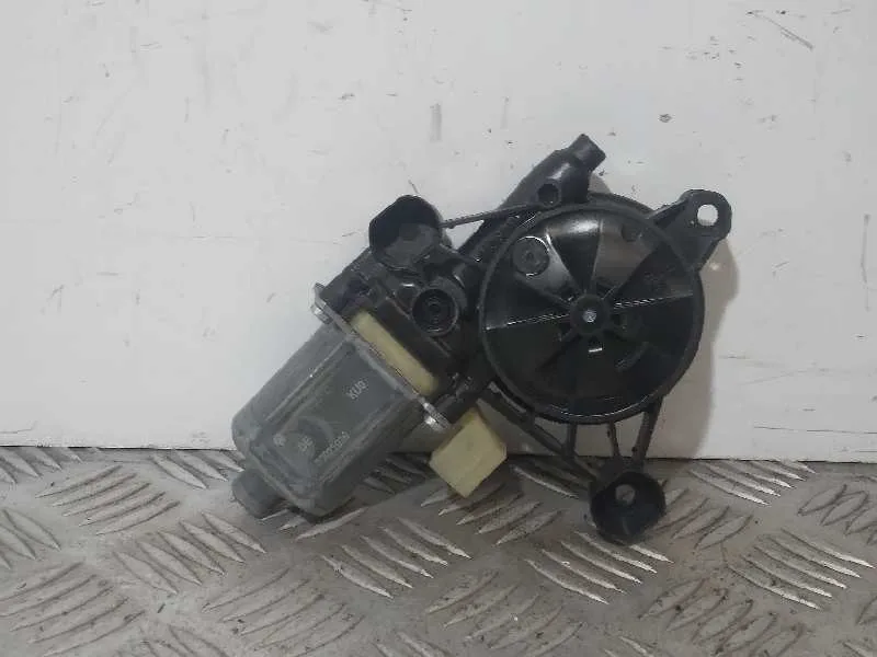 Motor Elevalunas Delantero Derecho para Seat Leon (Kl1)