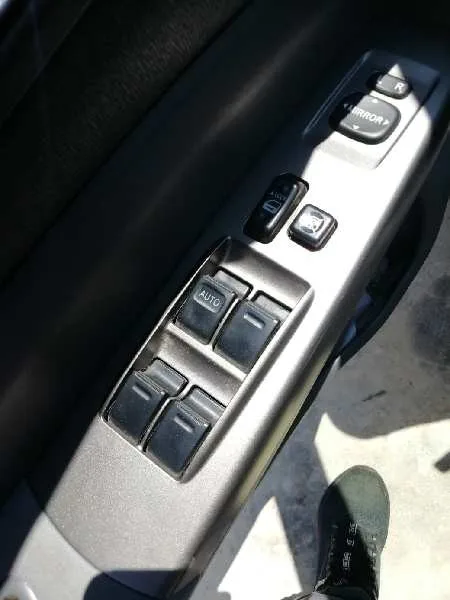 Mando Elevalunas Delantero Izquierdo para Toyota Prius (Nhw20)