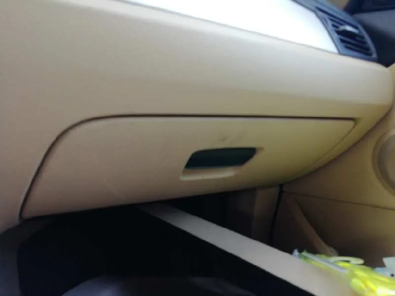 Guantera para Bmw X1 (E84)