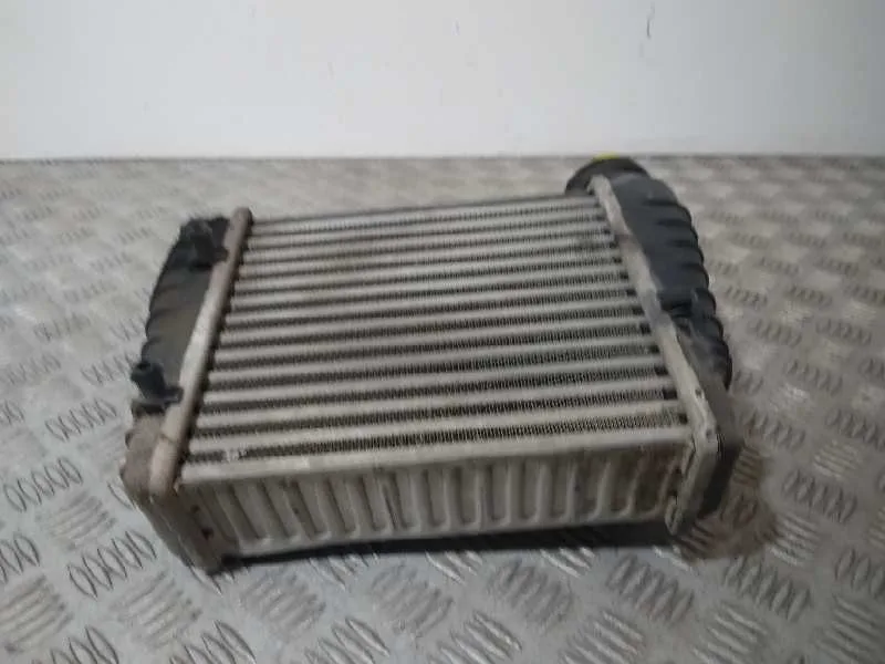 Intercooler para Skoda Superb (3U4)