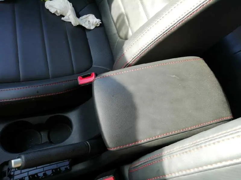 Apoyabrazos Central para Mg Zs Luxury