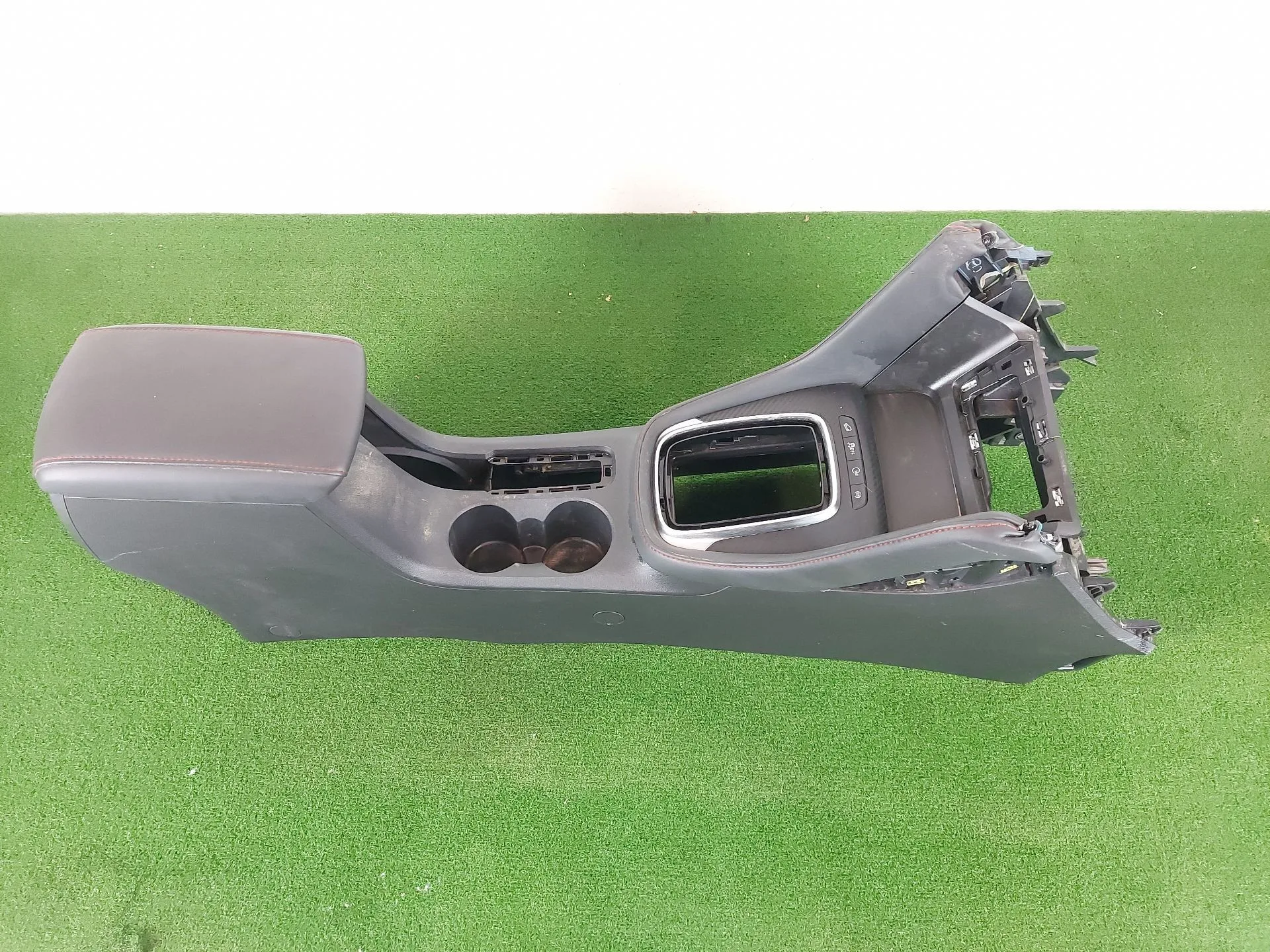 Apoyabrazos Central para Mg Zs Luxury