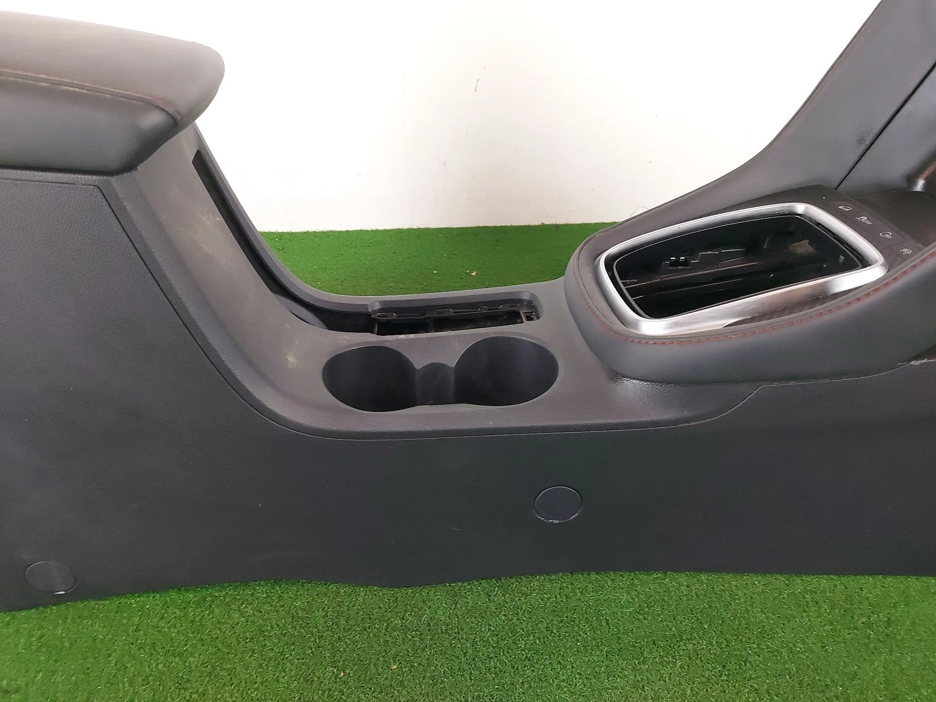 Apoyabrazos Central para Mg Zs Luxury