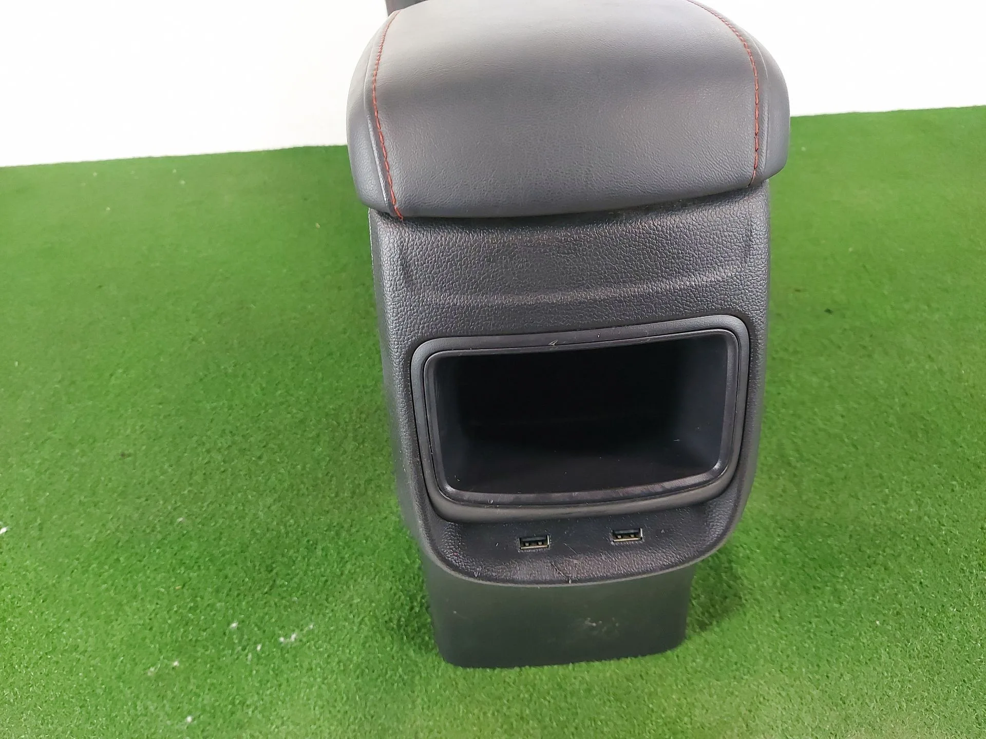 Apoyabrazos Central para Mg Zs Luxury