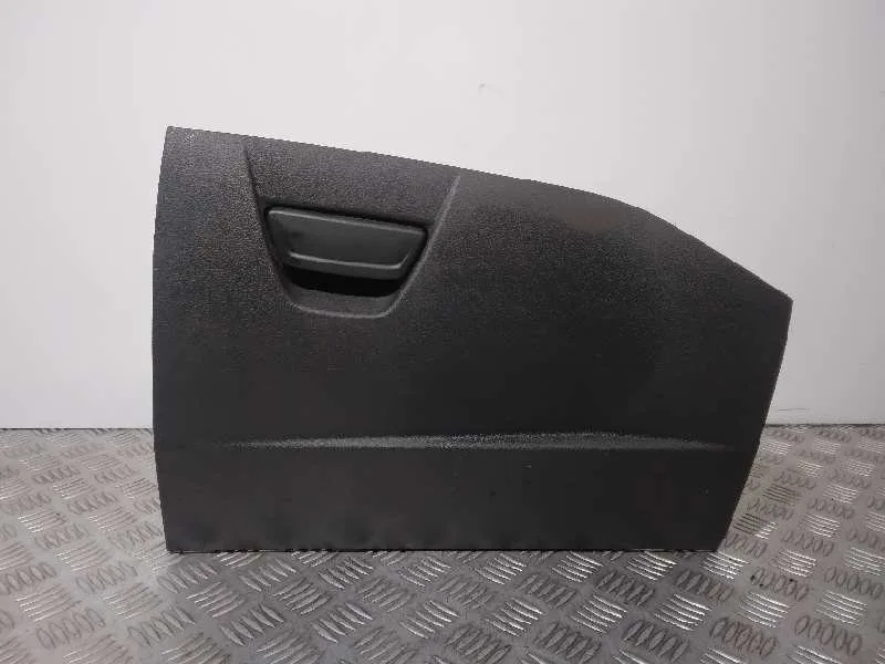 Guantera para Ford Focus Lim.
