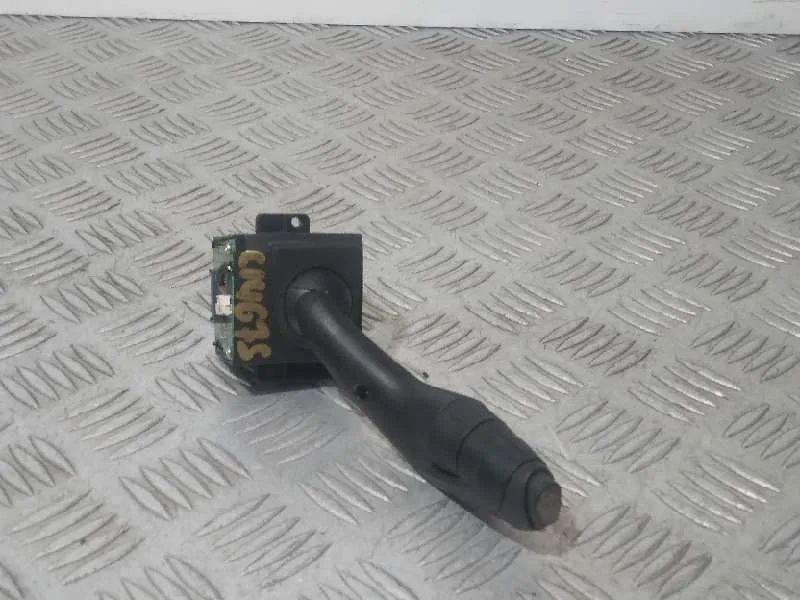 Mando Limpia para Ford Focus Lim.