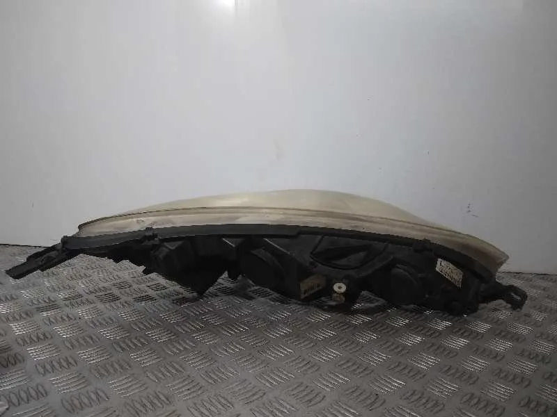 Faro Izquierdo para Peugeot 407