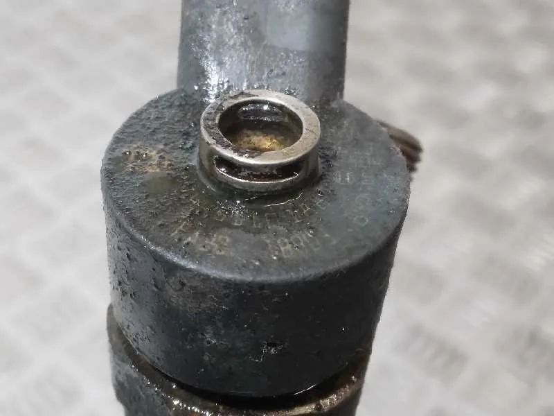Inyector para Ford Focus Berlina (Cap)