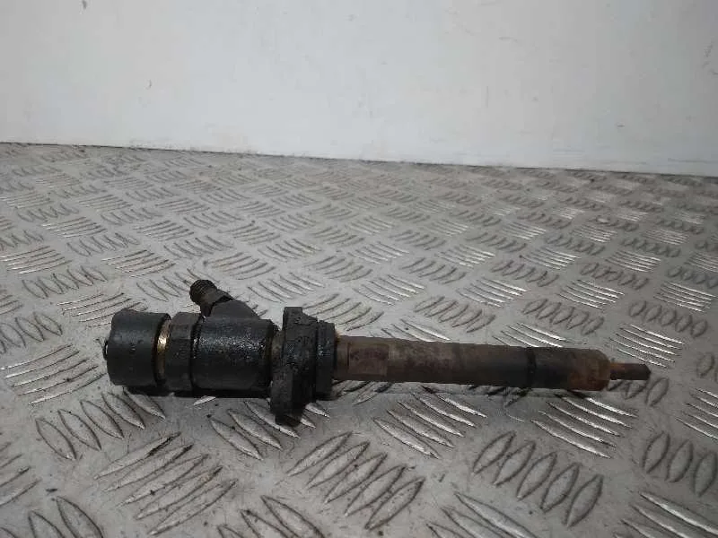 Inyector para Ford Focus Berlina (Cap)