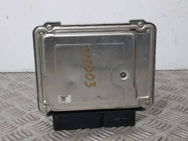 Centralita Motor Uce para Seat Leon (1P1)