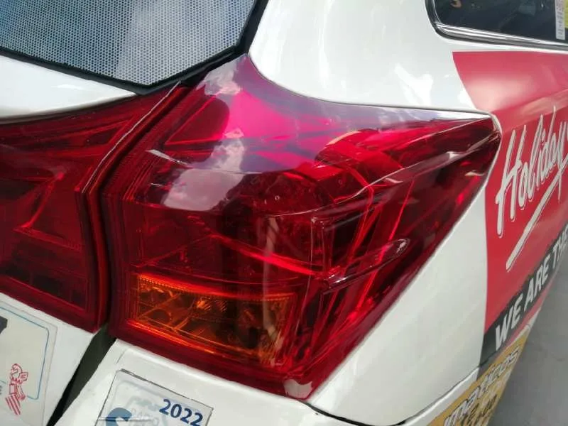 Piloto Trasero Derecho para Toyota Auris Touring Sports (E18)