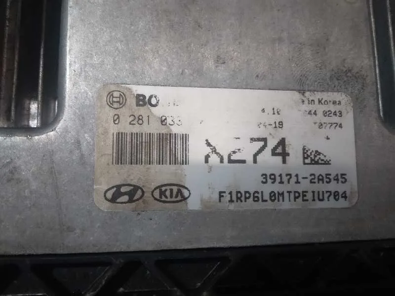 Centralita Motor Uce para Kia Carens ( )