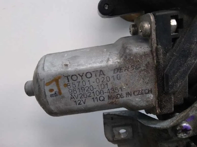 Elevalunas Delantero Derecho para Toyota Auris Touring Sports (E18)