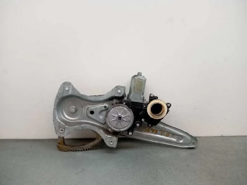 Elevalunas Trasero Derecho para Toyota Auris Touring Sports (E18)