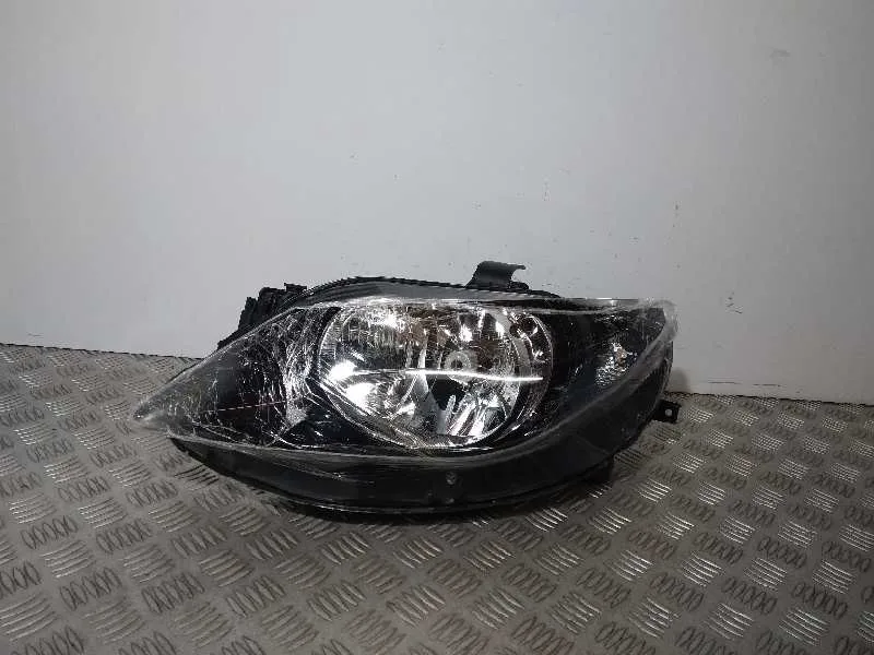 Faro Izquierdo para Seat Ibiza (6J5)