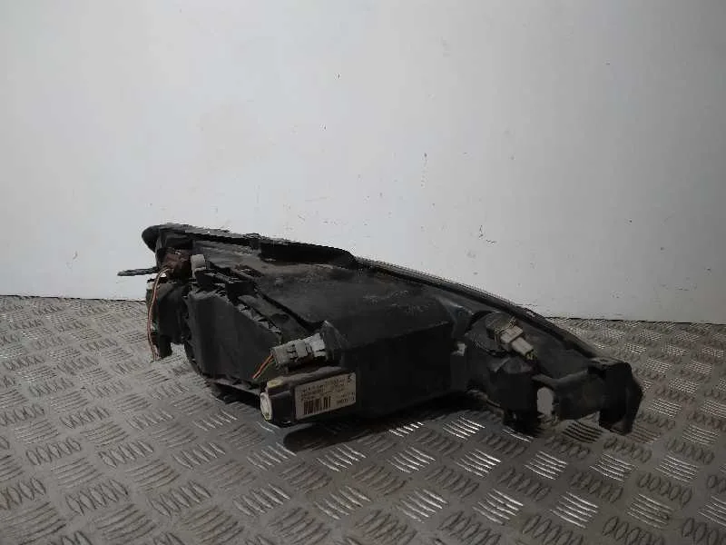 Faro Izquierdo para Peugeot 206 Berlina