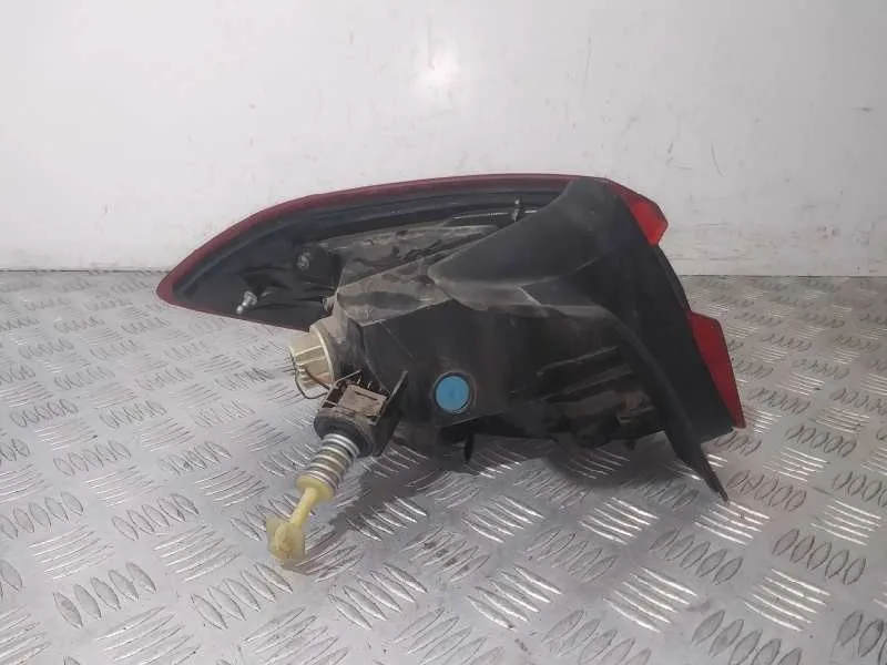 Piloto Trasero Derecho para Ford Fiesta (Ce1)