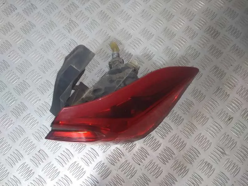 Piloto Trasero Derecho para Ford Fiesta (Ce1)