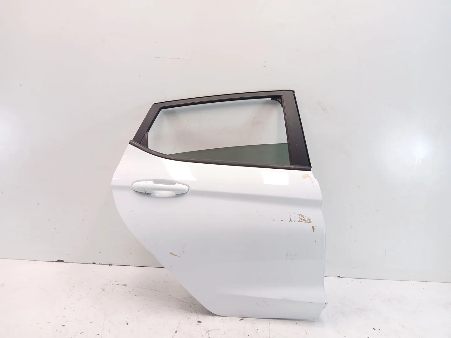 Puerta Trasera Derecha para Ford Fiesta (Ce1)