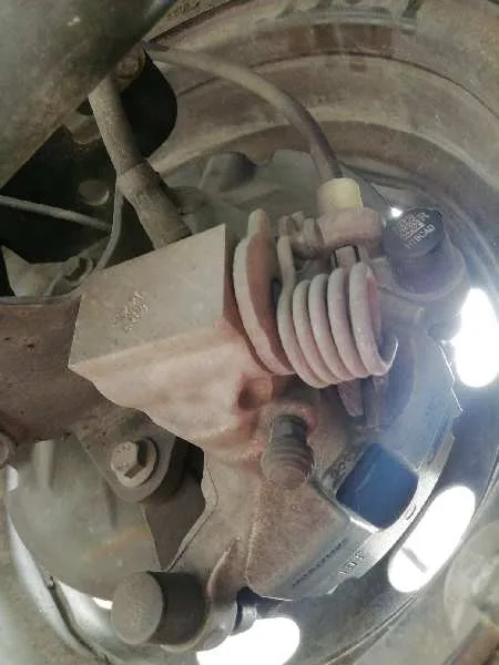 Pinza Freno Trasera Derecha para Ford Fiesta (Ce1)