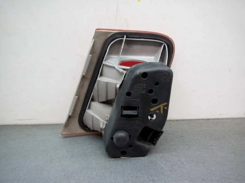 Piloto Trasero Izquierdo Interior para Bmw Serie 3 Berlina (E46)