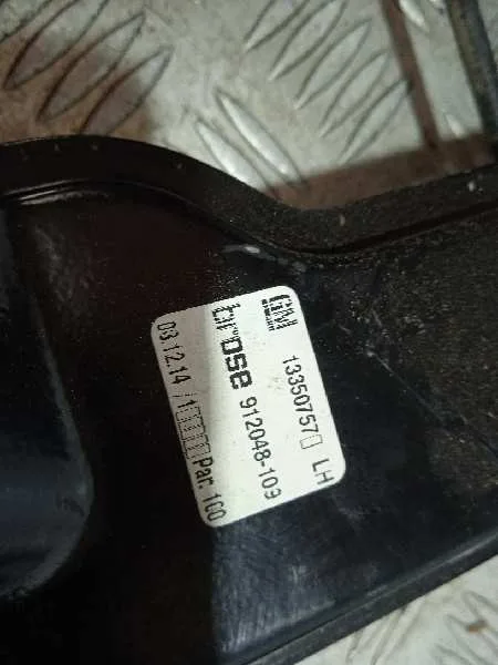 Elevalunas Delantero Izquierdo para Opel Astra J Lim.