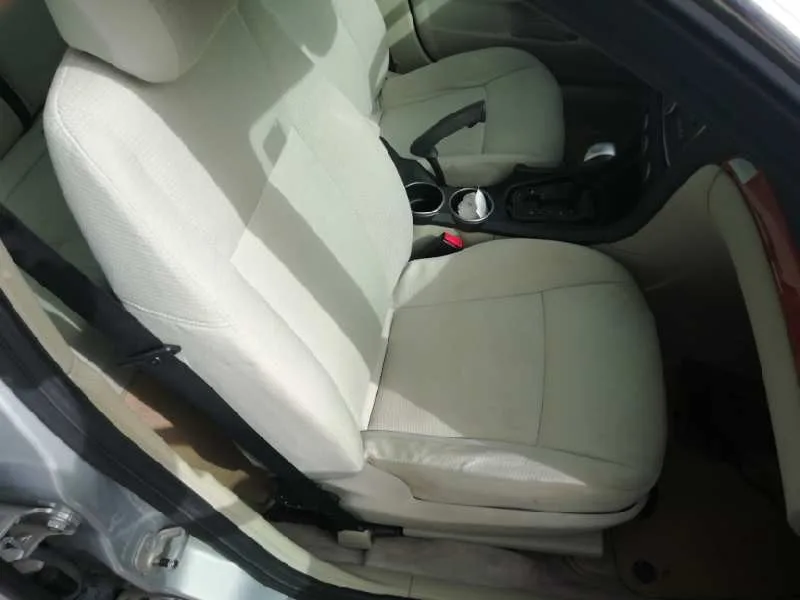 Juego Asientos Completo para Cadillac Bls