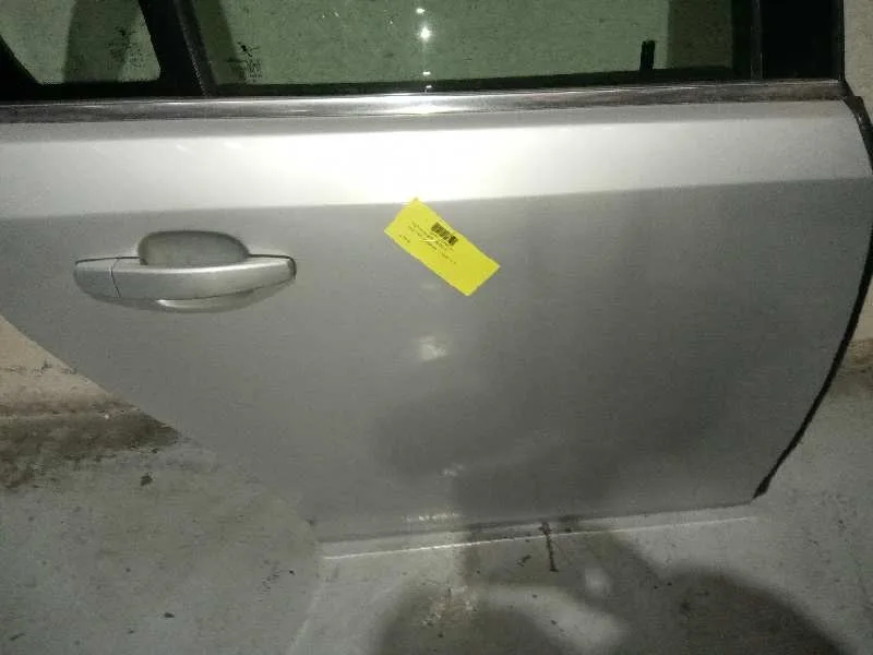 Puerta Trasera Derecha para Cadillac Bls