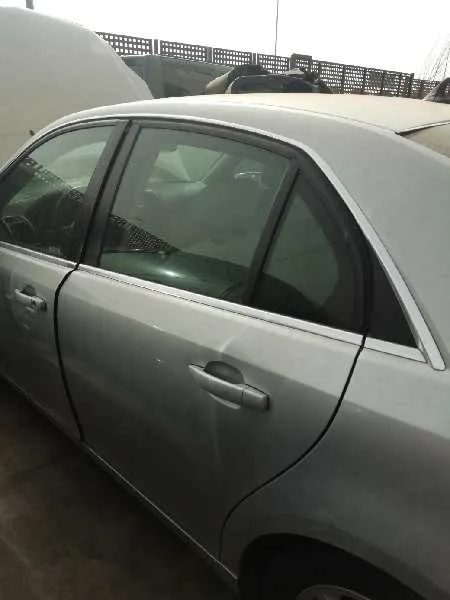Puerta Trasera Izquierda para Cadillac Bls