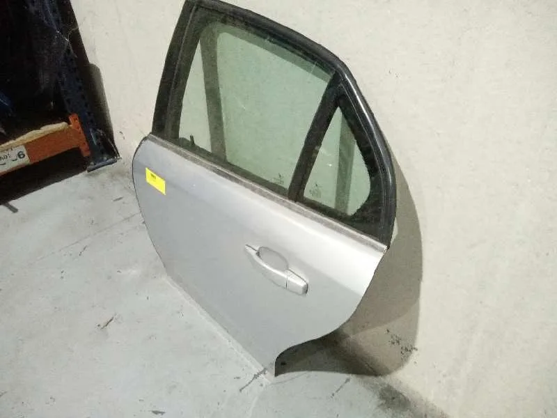 Puerta Trasera Izquierda para Cadillac Bls