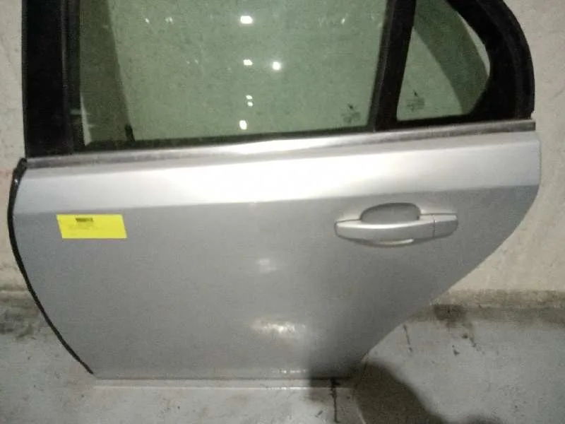 Puerta Trasera Izquierda para Cadillac Bls