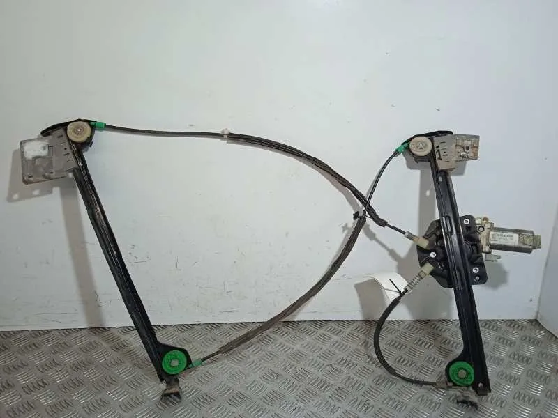 Elevalunas Delantero Derecho para Peugeot 206 Cc