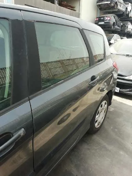 Puerta Trasera Izquierda para Peugeot 308 Sw