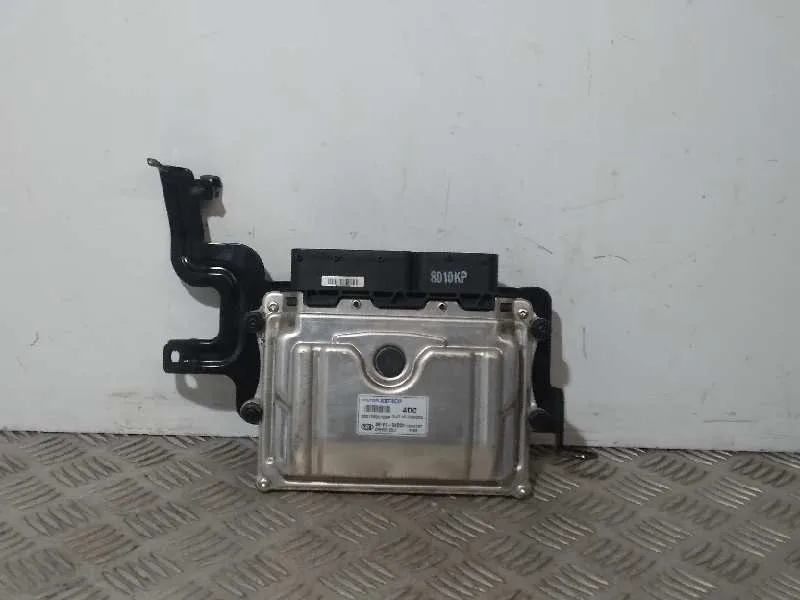 Centralita Motor Uce para Kia Cee'd