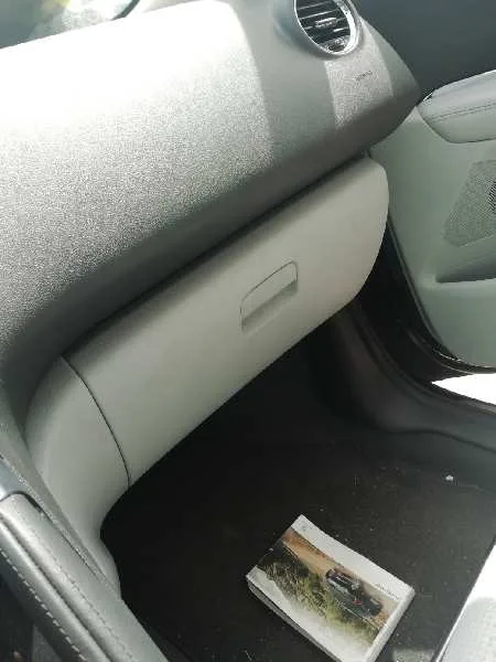 Guantera para Peugeot 3008