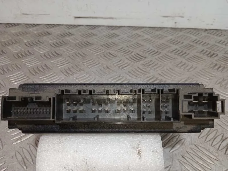Modulo Confort para Volkswagen Touareg (7La)