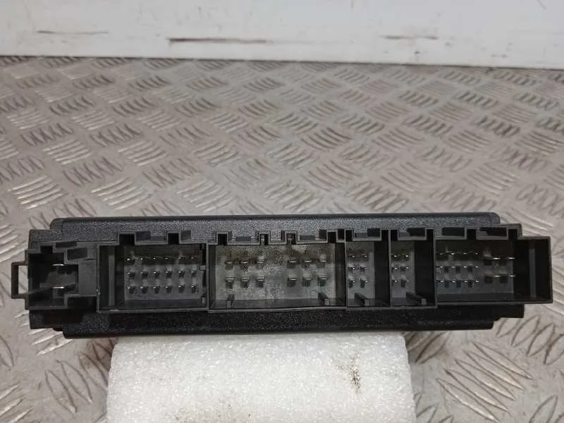 Modulo Confort para Volkswagen Touareg (7La)