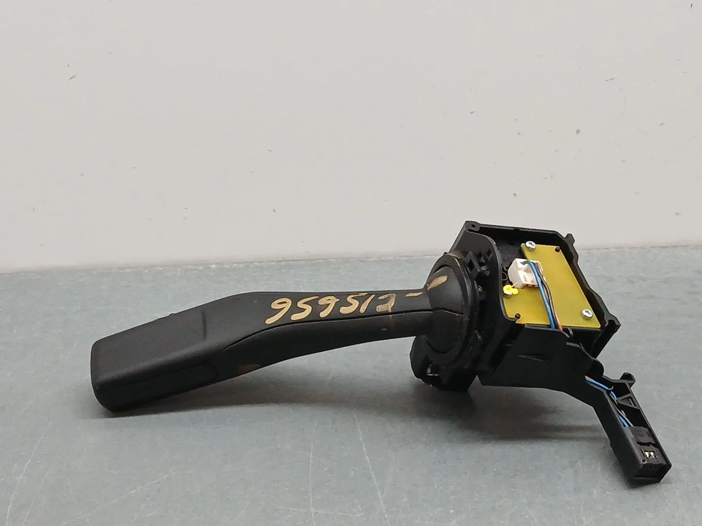 Mando Limpia para Volkswagen Golf Vi (5K1)