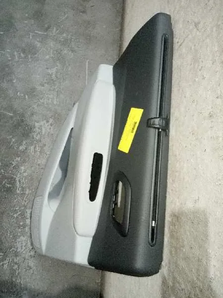Guarnecido Puerta Trasera Izquierda para Peugeot 3008
