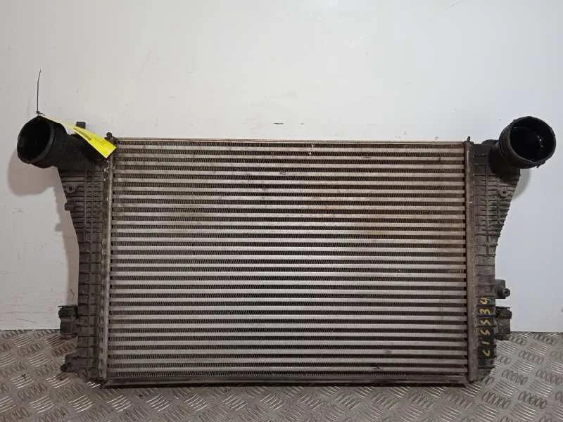 Intercooler para Volkswagen Golf V Berlina (1K1)