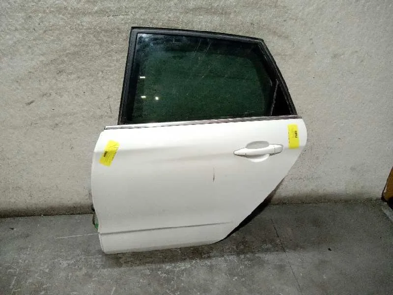 Puerta Trasera Izquierda para Citroën C4 Lim.