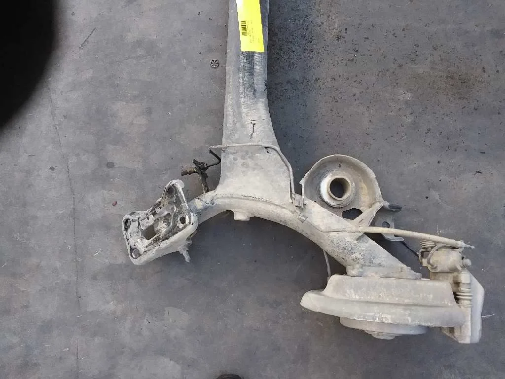 Puente Trasero para Citroën C4 Lim.