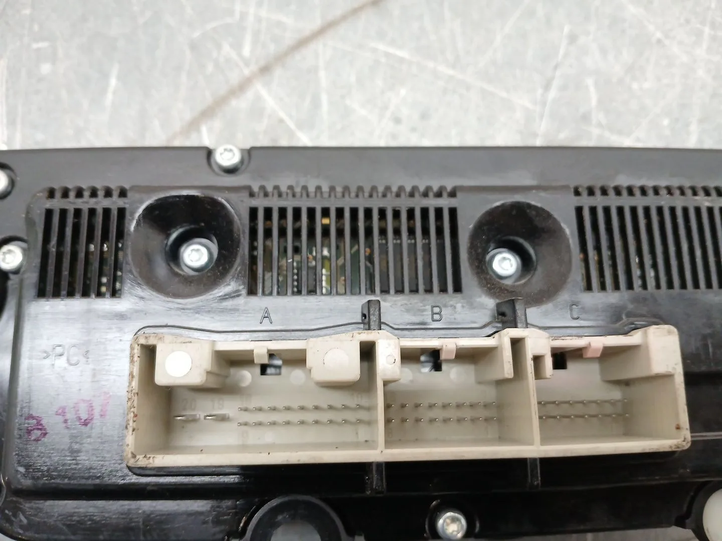 Mando Climatizador para Skoda Octavia Berlina (1Z3)